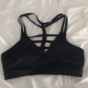 NWOT Victoria’s Secret Sports Bra